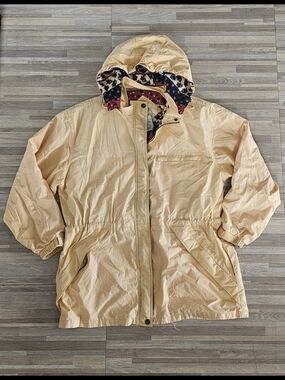 Vintage Women's Cottage Essentials Rain Coat